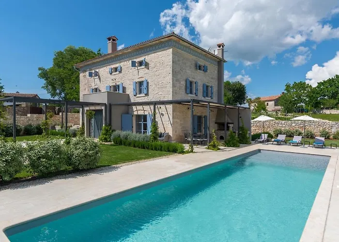 Pi With Heated Pool * Tinjan