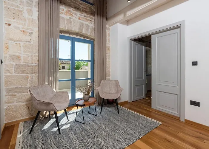 Vila Pi With Heated Pool *